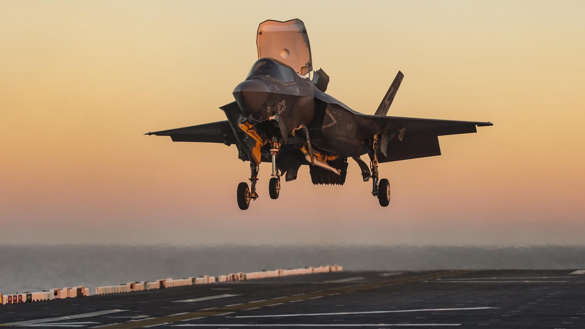 开云体育平台-双后腰屏障激活中轴线  第2张 开云体育平台-双后腰屏障激活中轴线  第2张